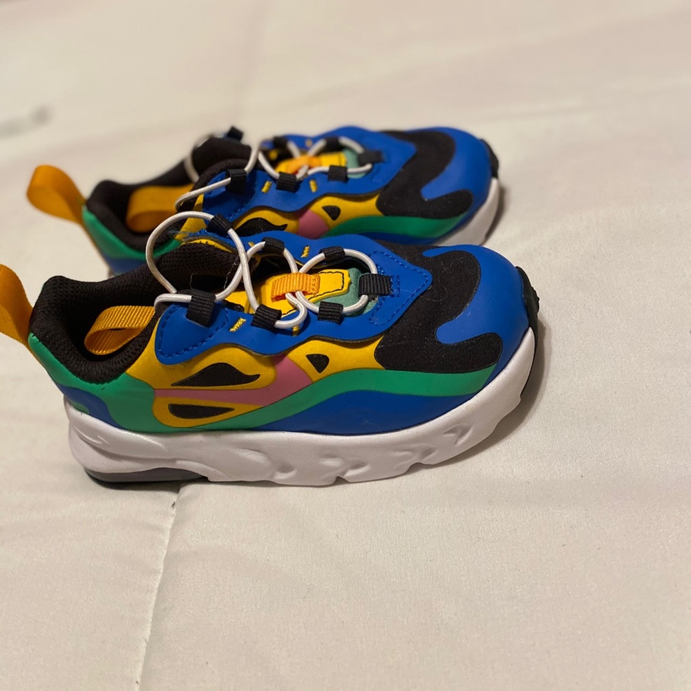 Toddler nikes